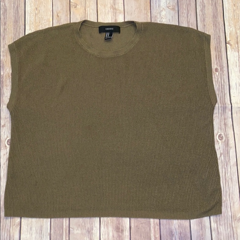 Forever 21 Green Short Short Sleeve knit sweater